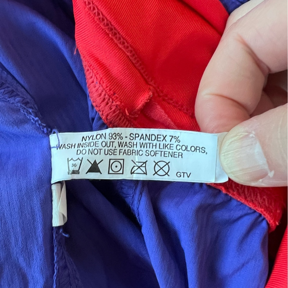Zumba Fitness Soft-N-Stretch Cargo Pants in Purple Moon/Red, XS (Extra Spicy) - Picture 11 of 12